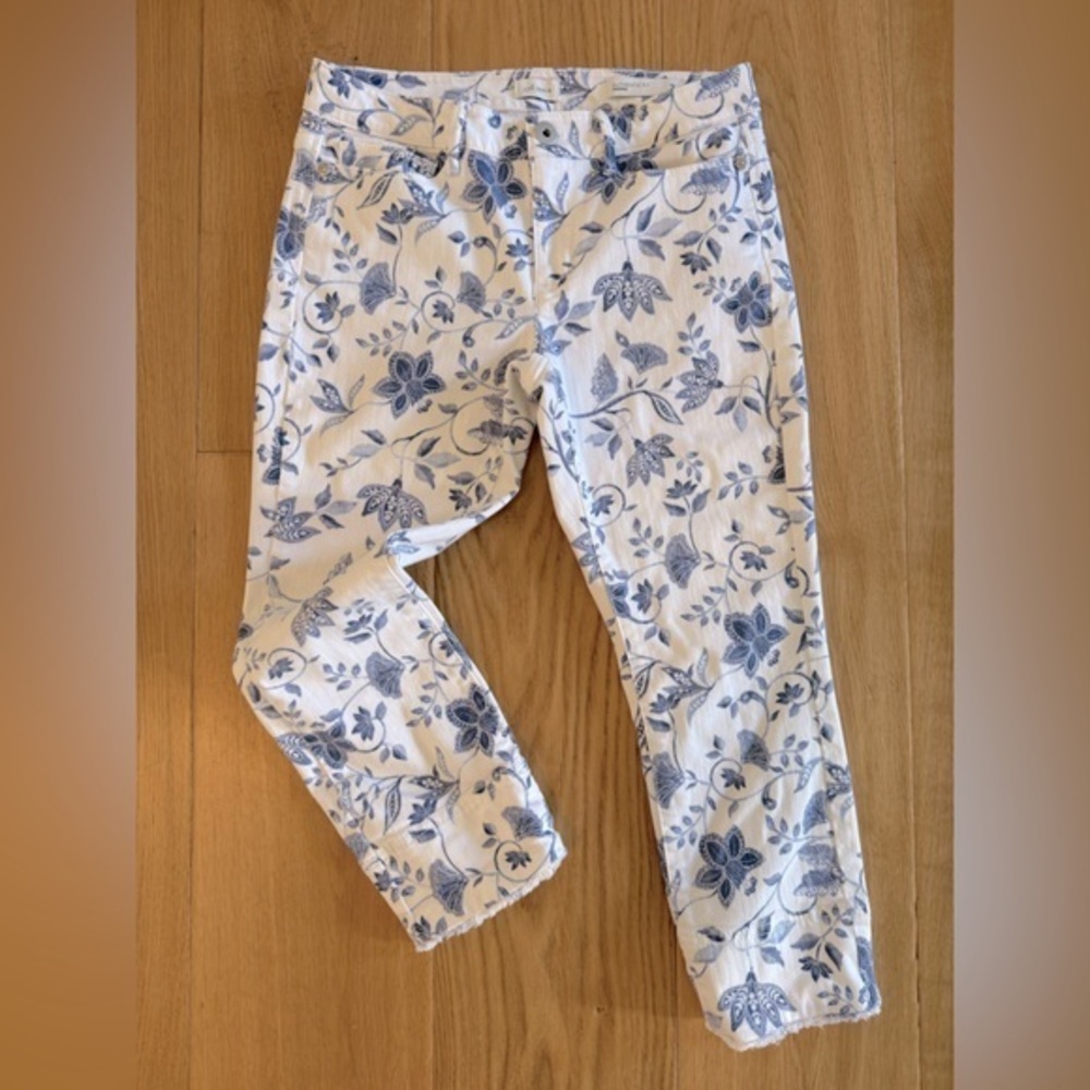 J. Jill Authentic Fit Cropped Jeans Blue White Floral Print Size 2